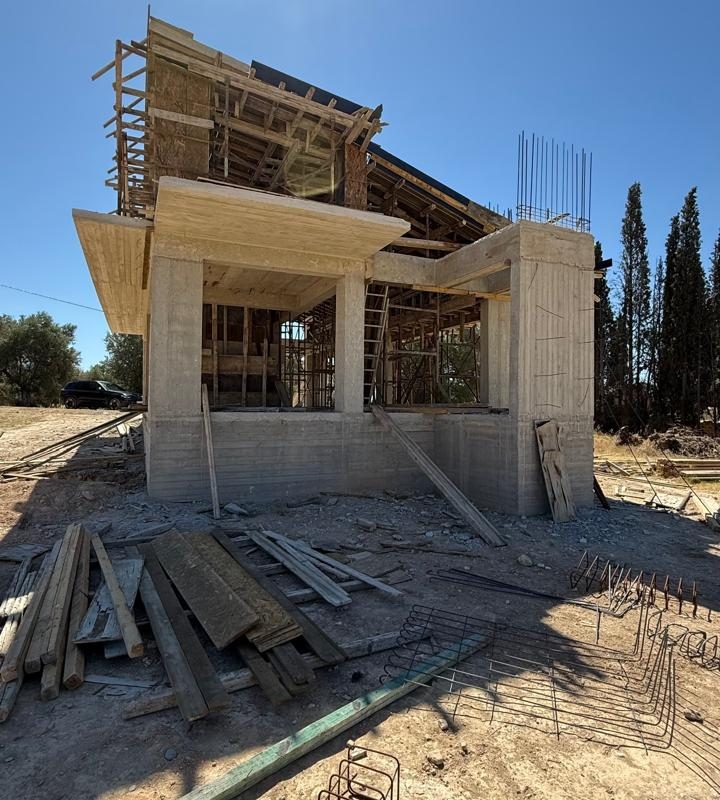 ΣΥΓΚΡΟΤΗΜΑ ΜΟΝΟΚΑΤΟΙΚΙΩΝ-ΜΑΛΑΚΩΝΤΑΣ